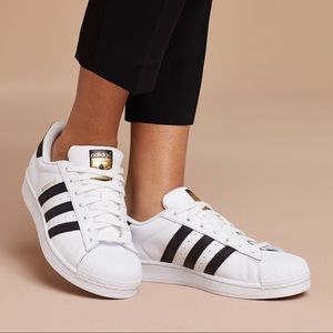 AUTHENTIC Adidas Superstars EUC